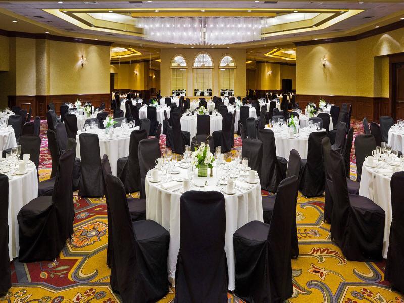 Sheraton Springfield Monarch Place Hotel Buitenkant foto