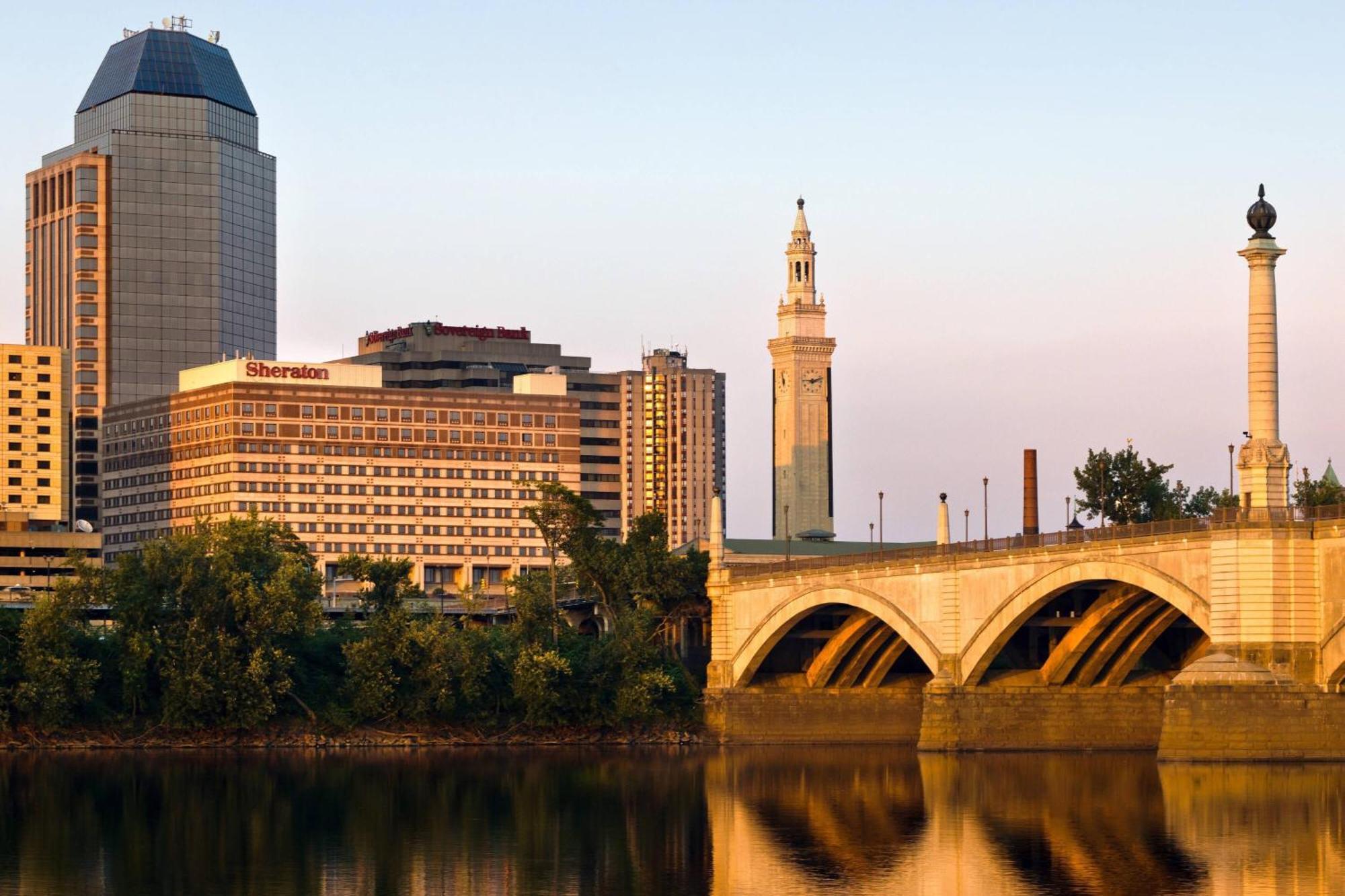 Sheraton Springfield Monarch Place Hotel Buitenkant foto