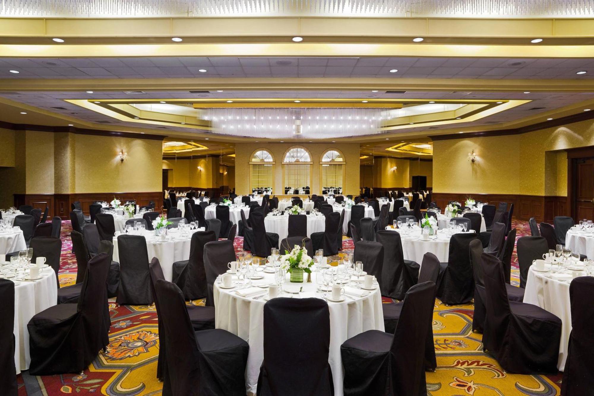 Sheraton Springfield Monarch Place Hotel Buitenkant foto